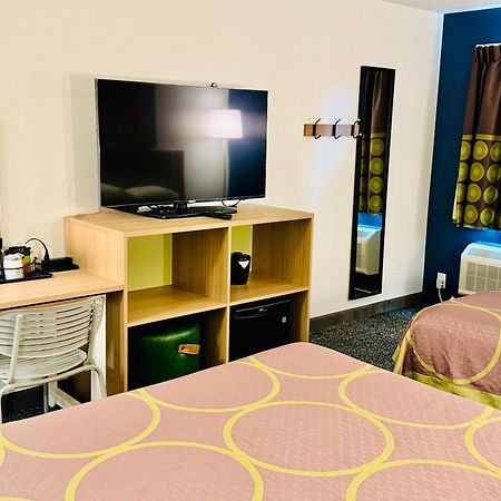 Gateway Inn & Suites Eugene-Спрингфилд Экстерьер фото