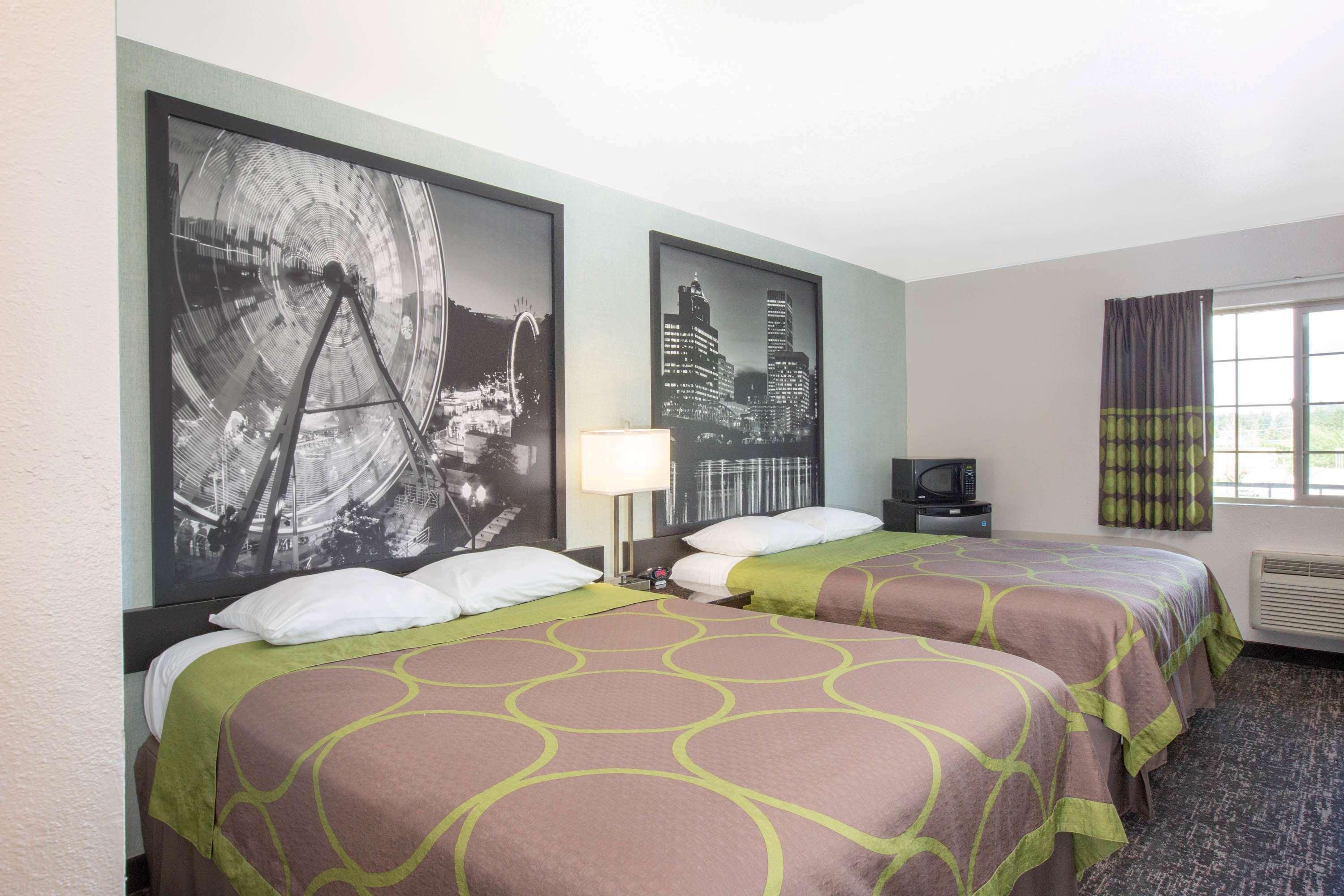 Gateway Inn & Suites Eugene-Спрингфилд Экстерьер фото